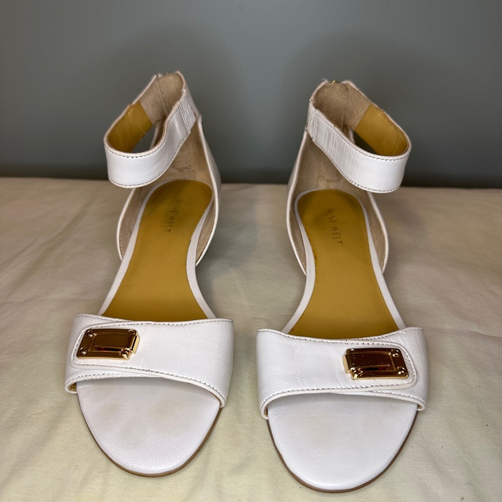 Nine West Ladies Ankle strap sandal